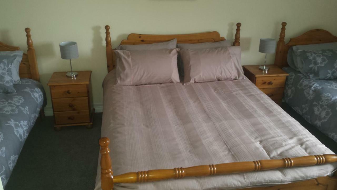 Cloonboo Lodge With Tours Sleeps 12 Galway Exterior photo